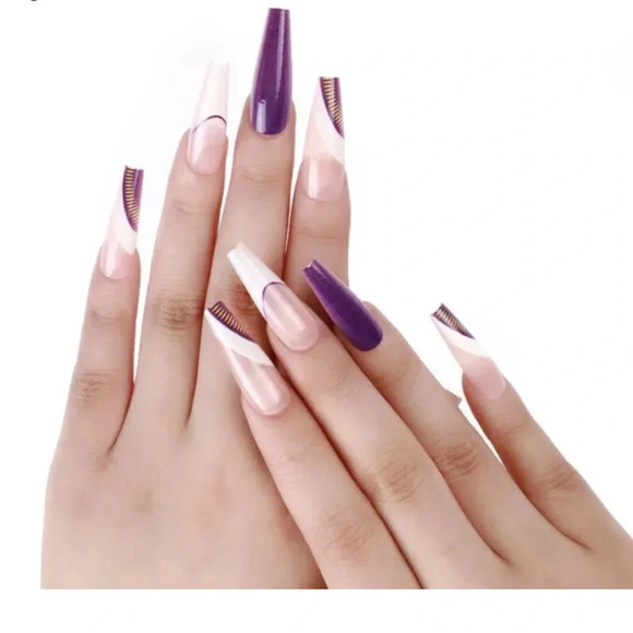 False Nail Other - Two Minute Manicure Press on Gel Nails Kit